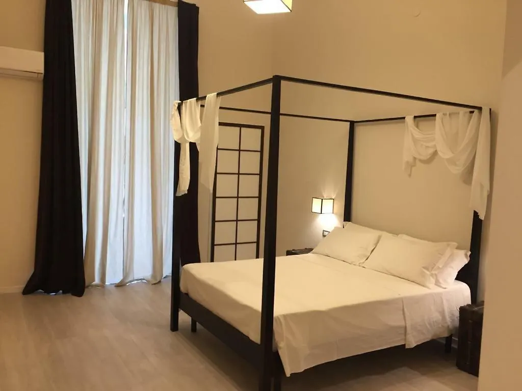 Gatto Bianco Duchessa Bed & Breakfast Bari 2*,
